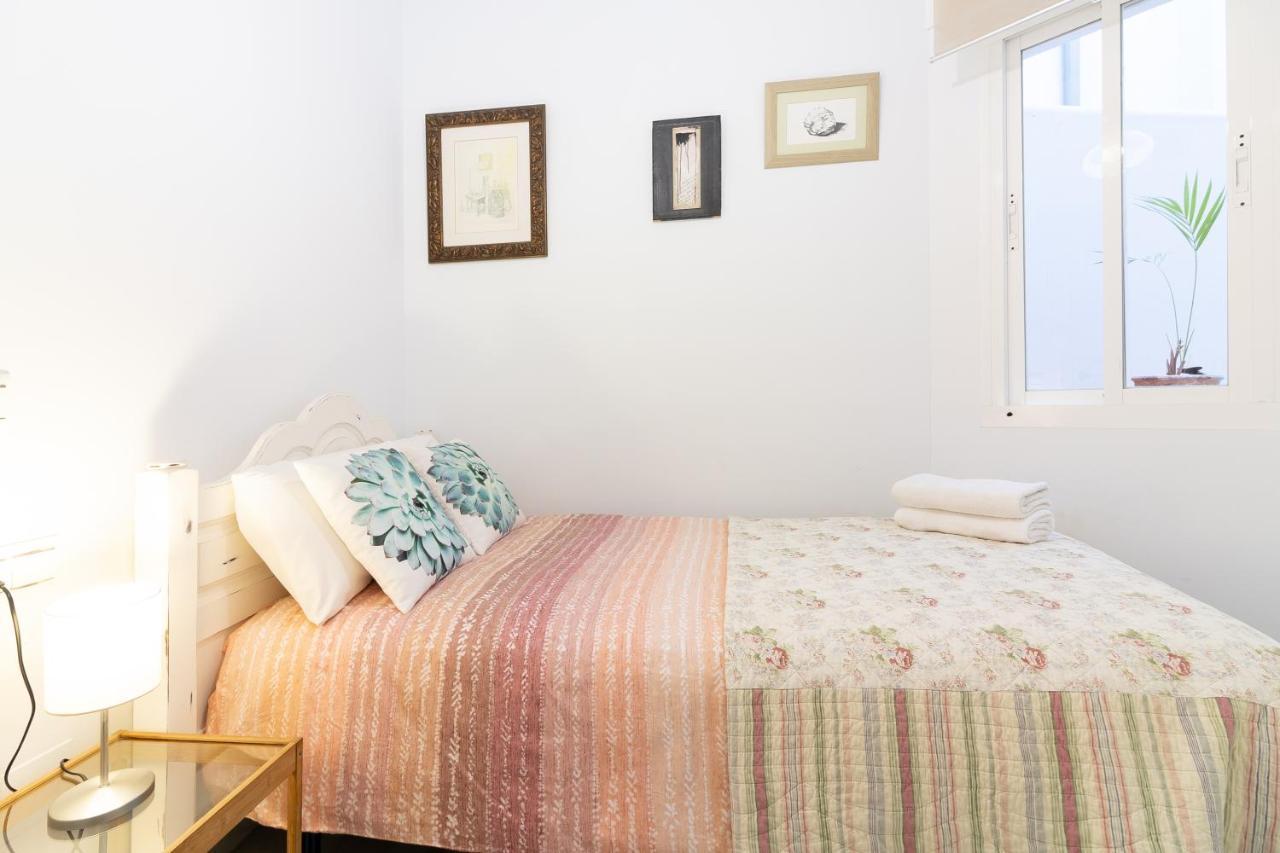 Apartamento Vicky Victoria Málaga Eksteriør billede
